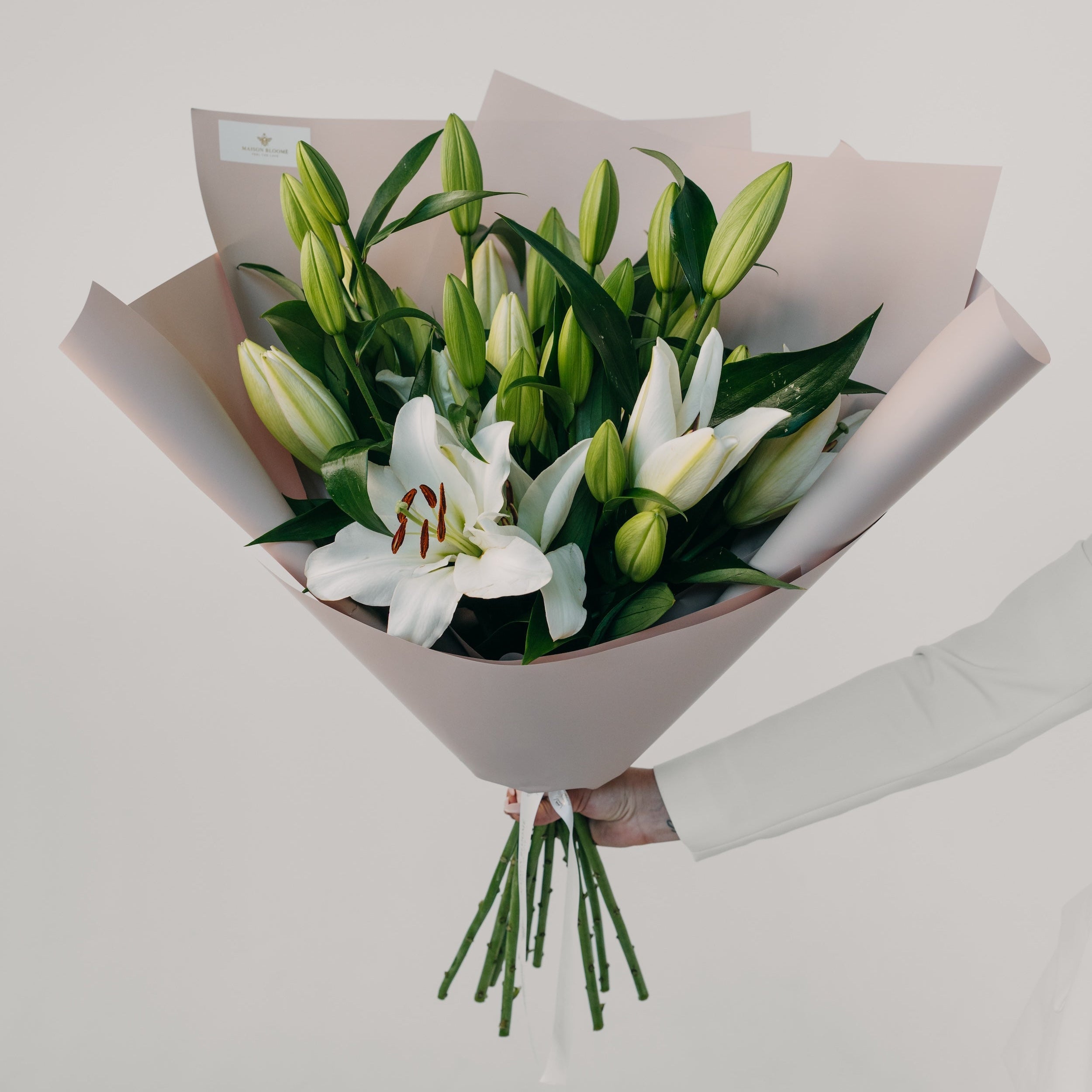 Sympathy flower bouquet Adelaide | Maison Bloomé