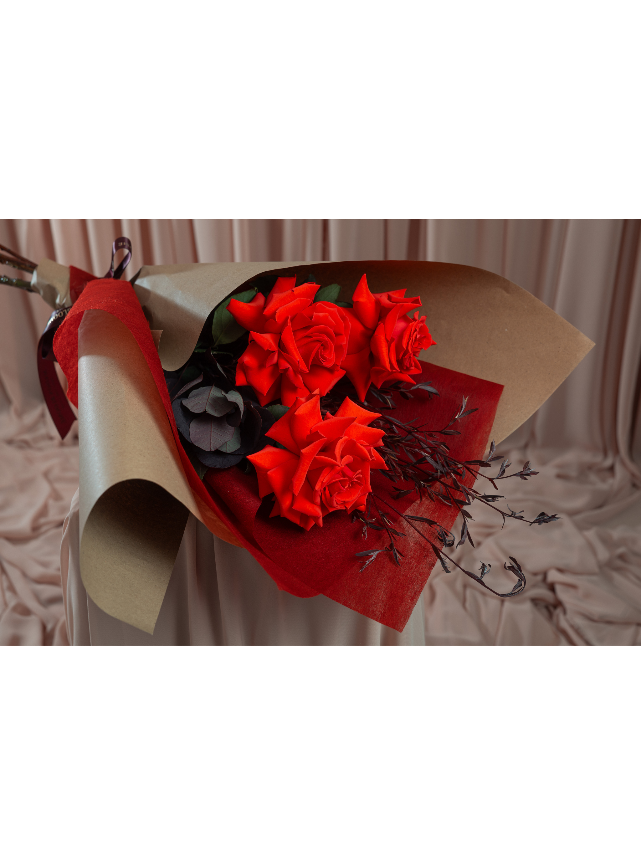 3 red roses bouquet Adelaide florist same day delivery Maison Bloomé