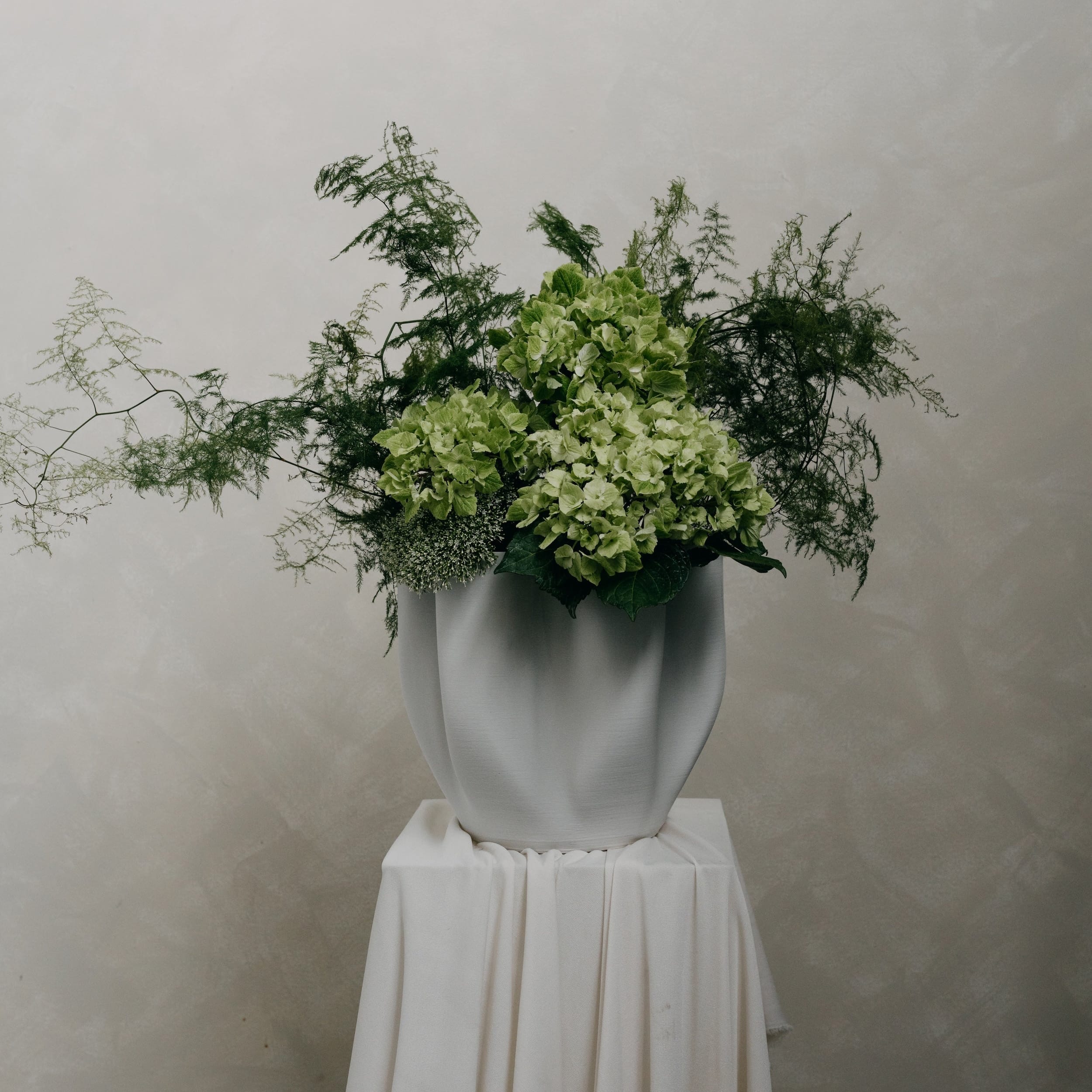 white ceramic flower vase Maison Bloomé Adelaide florist