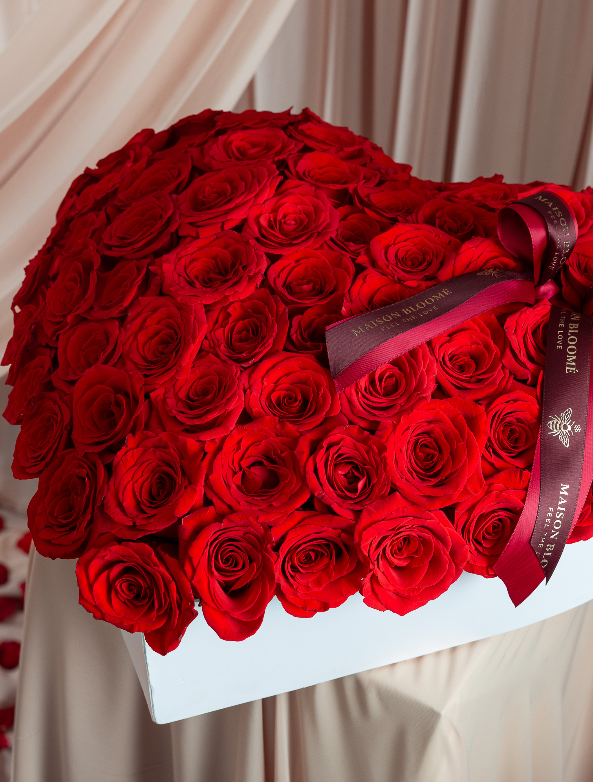 100 rose heart arrangement Adelaide same day delivery Maison Bloomé